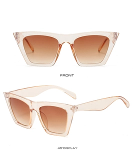 Vorder- und 45-Grad-Ansicht der Vintage-Quadrat-Sonnenbrille mit champagnerfarbenem Rahmen