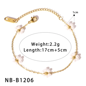 Handmade stainless steel flower bracelet with white pearls and adjustable gold chain