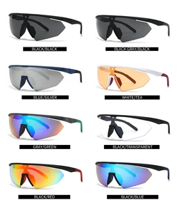 Detailed grid view showcasing eight color variants of classic aviator sunglasses for men