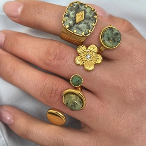 Five-piece vintage gold stainless steel ring set with natural green stone inlays