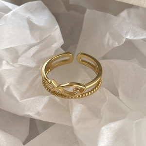 925 sterling silver gold fish ring with double-layered band and zircon accent