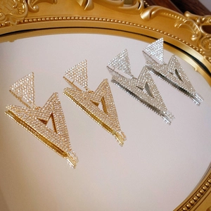 Luxurious geometric V-shaped triangle earrings with full zircon inlay in gold and silver