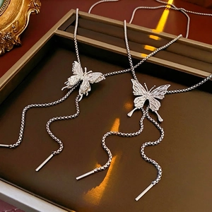 Butterfly Pendant Necklace Copper Alloy Rhinestone Artificial Pearl Long Tassel Fringe Clavicle Chain Elegant Y-Shape Jewelry For Women