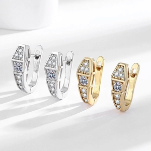 Luxury Copper 18K Gold Plated Snake Hoop Earrings For Women Full Zirconia Pave Snake Bone Ear Buckle Trendy Fashion Jewelry