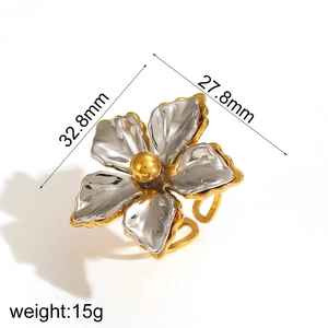 Exaggerated floral stainless steel ring with pearl details and adjustable open band design