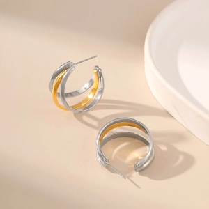 Minimalist two-tone gold and silver multi-layer C-shaped stud earrings in 18K gold plating