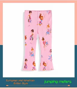 Detailansicht der rosa Mädchen-Strickleggings mit Ballerina-Muster