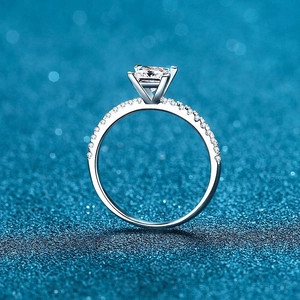S925 sterling silver ring with a square princess cut moissanite in a four-prong setting