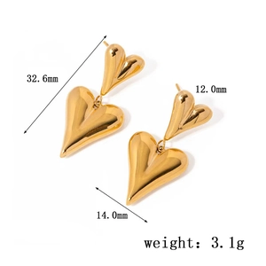 Polished gold titanium steel double heart earrings with detailed size and weight labels