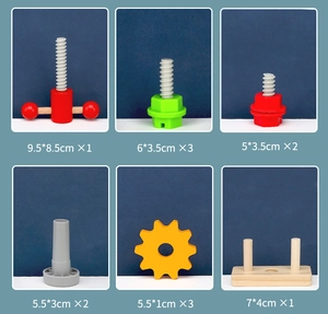 Vue détaillée des boulons et engrenages en bois colorés pour kit de réparation enfant