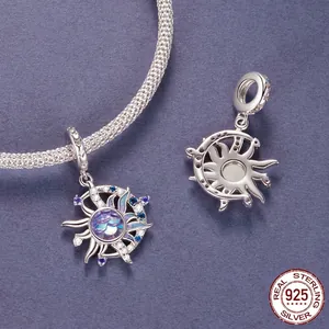 S925 Sterlingsilber Anhänger Sonne und Mond mit lila Schuppen und bunten Kristallen