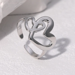 Elegant 18K silver heart-shaped stainless steel open ring with adjustable band design