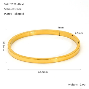 Detail view of 18k gold plated stainless steel bangle with 4mm width and dimensions