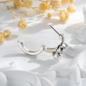 Silver 6mm zircon and pearl C-shaped titanium steel hoop earrings with stud backing