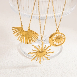 Minimalist Stainless Steel 18K Gold Plated Sun Moon Fishbone Pendant Necklace For Women INS Style Fashion Clavicle Chain Jewelry