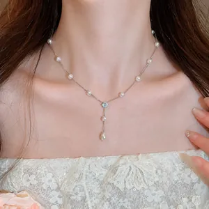 Elegant Korean style faux pearl necklace with zircon flower pendant drop for women jewelry