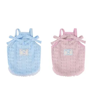 Veste en dentelle respirante pour animaux avec nœud et étiquette en rose et bleu