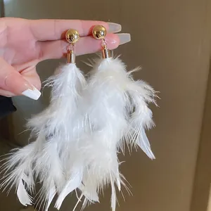 Weiße Feder Hängeohrringe Mit 925 Sterling Silber Ohrstecker Goldene Kugel Ätherische Mode Für Damen