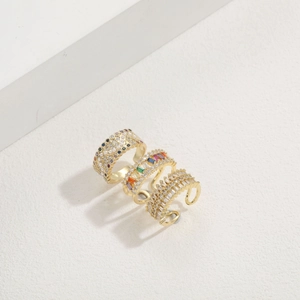 Three-piece set of 14K gold plated rings with rainbow zircons and elegant white pearls