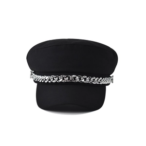 Classic black newsboy cap featuring a decorative silver chain with sparkling crystals
