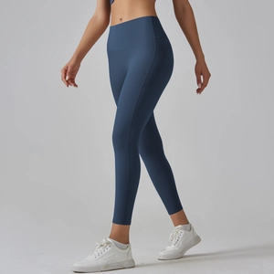 Detail shot of side pockets on high-waisted seamless compression yoga leggings
