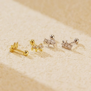 Sparkling S925 sterling silver screw back stud earrings in gold and silver finish