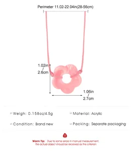 Größentabelle für eine rosa Acryl-Blumenkette mit Maßen und Gewichtsspezifikationen