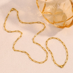 Minimalist 18K gold-plated stainless steel paperclip link chain necklace for women
