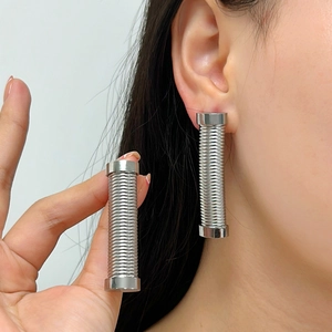 Fashionable long silver spring cylinder drop earrings made of high-quality stainless steel