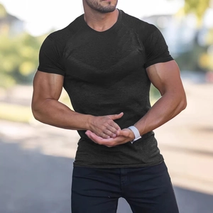 Men's slim fit black gym t-shirt in breathable mesh fabric for outdoor training