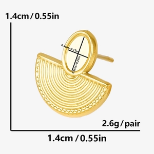 Detail view of gold fan-shaped stud earrings showing 1.4cm width and 2.6g weight specs