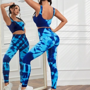 Ensemble de sport tie-dye bleu foncé avec soutien-gorge et legging de yoga sans couture
