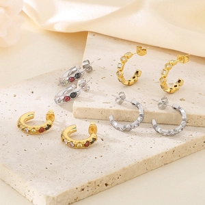Créoles En Forme De C En Acier Inoxydable Strass Colorés Incrustés Plaqué Or Bijoux De Style Luxe Vintage Pour Femmes