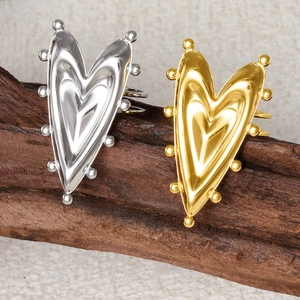 Polished 304 stainless steel heart rings with beaded edges in gold and silver finish