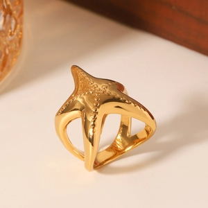 Minimalist 18K gold plated stainless steel starfish ring with a polished metallic finish