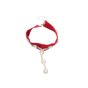 Collier ras du cou en velours rouge élégant avec strass brillants et pendentif pompon rond chic