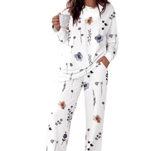 Women Pajama Long Sleeve Top And Pants Polyester Tie Dye Floral Print Faith Cross Loose Loungewear