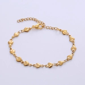 Golden heart-shaped link bracelet with adjustable extender chain for women