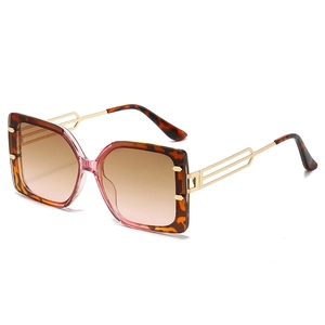 Chic oversized square sunglasses with tortoiseshell frames and hollow metal temples