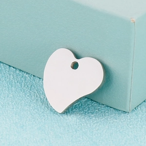 Pendentif en métal argenté poli en forme de cœur pour bijoux et accessoires DIY
