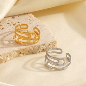 Minimalistischer 18K vergoldeter geometrischer hohler verstellbarer Ring für Damen