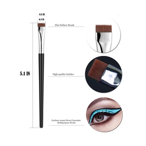 Pinceau eyeliner plat de 5,1 pouces de long avec poils synthétiques de 0,8 pouce de large