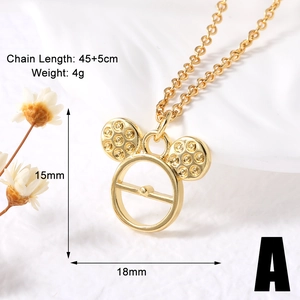 Close-up of gold plated mouse pendant with 45 plus 5cm chain measurements and weight