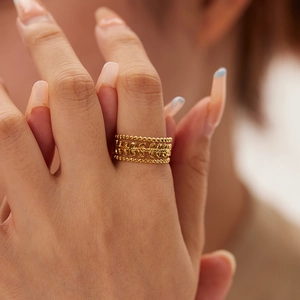 Retro Hollow Leaf Ring 18K Gold Plated Stainless Steel Adjustable Open Band Jewelry For Women French Style Waterproof