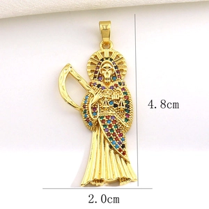 Detail of St. Jude pendant in gold plating with colorful zircon and 4.8x2.0cm size marks