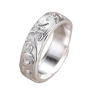Relief auspicious cloud pattern 925 silver ring with a polished inner band for men