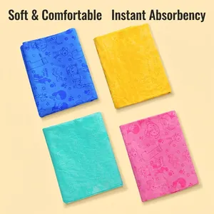 Serviettes absorbantes en peau de chamois pour animaux avec motifs d'animaux gaufrés en couleurs