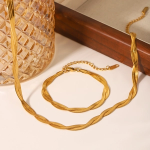 18K Gold Plated Stainless Steel Snake Chain Necklace Twisted Herringbone Flat Blade Jewelry For Women