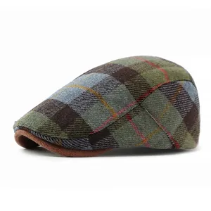 British style wool plaid beret with brown brim for men and women in winter