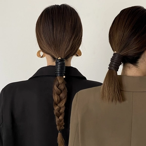 Minimalist PU Leather Hair Tie Bun Maker With Metal Caps Flexible Twist Ponytail Holder For Women Elegant Hair Accessory